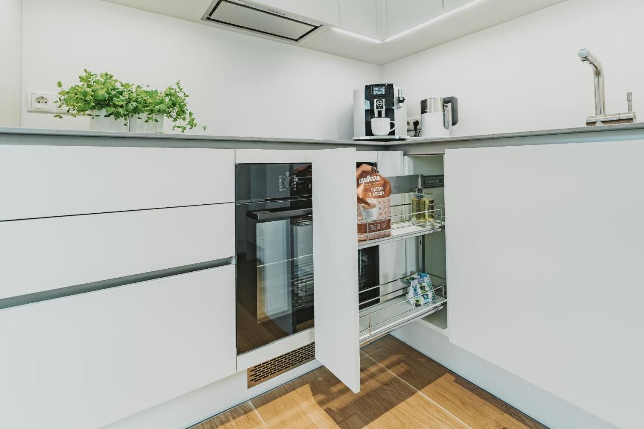 Oeoe Street Premium Apartment With Terrace 塔尔图 外观 照片